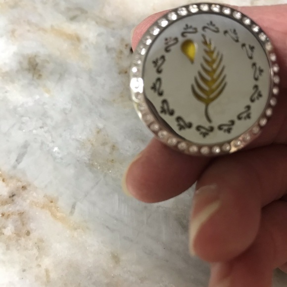 Essential Oil Diffusers! - Picture 2 of 3